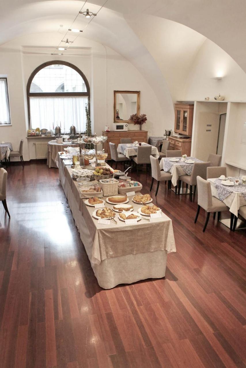 Albergo Accademia Trento Exterior photo